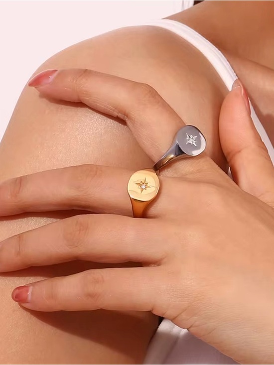 Zara Jewelry - Signet Ring with Star Motif and Center Stone Gold Ring Waterproof